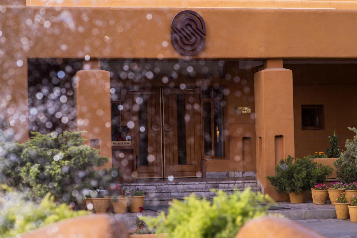 Quetta Serena Hotel Luaran gambar
