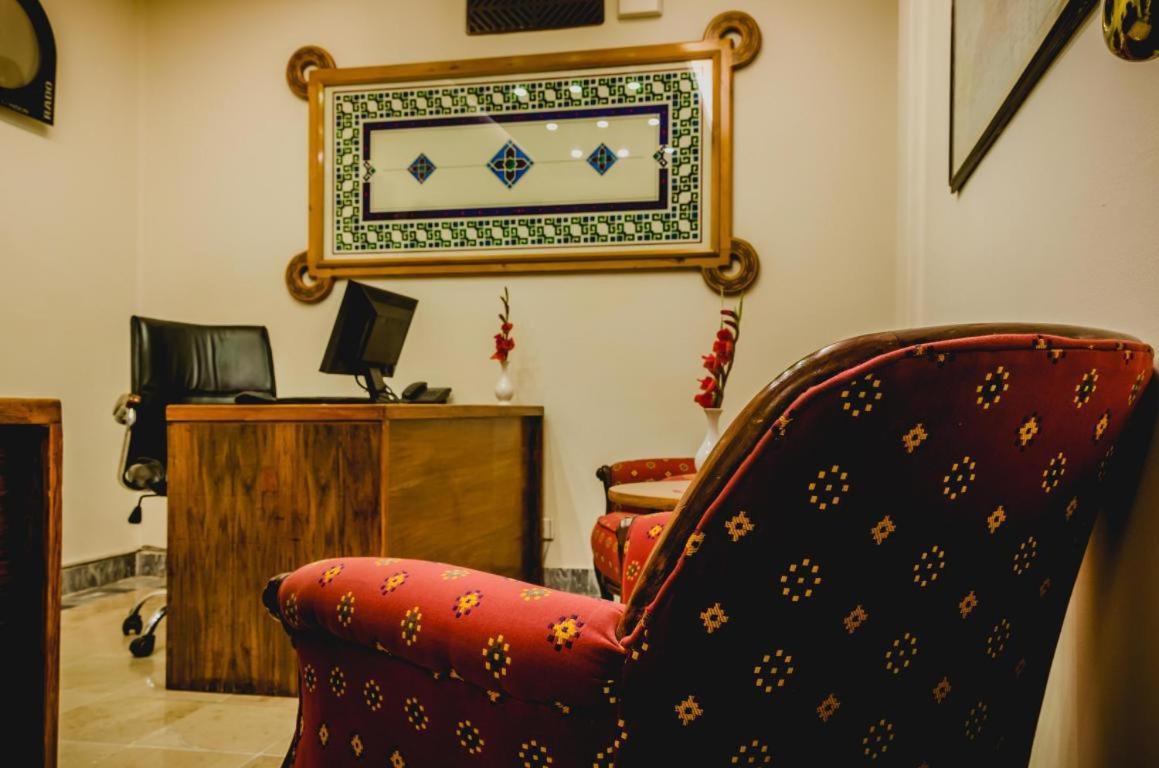 Quetta Serena Hotel Luaran gambar